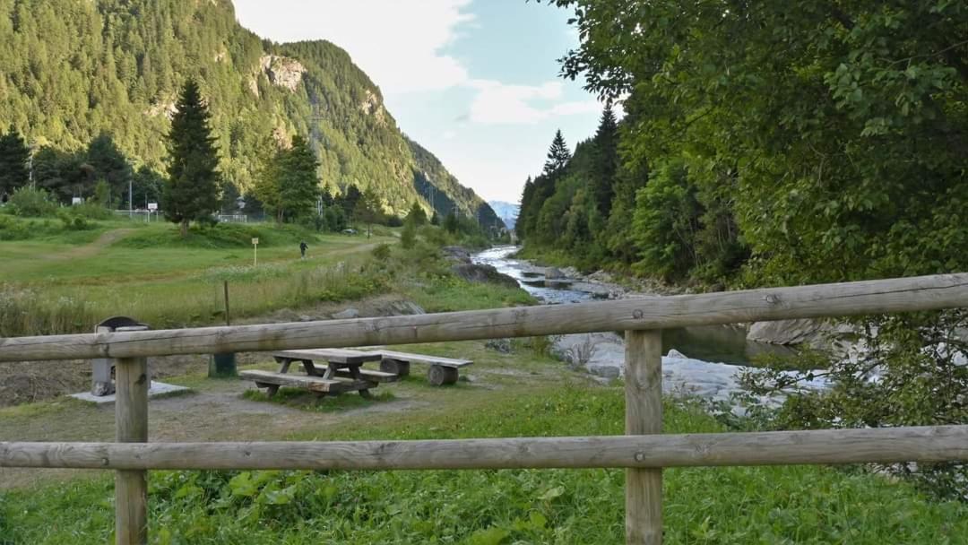 Mansarda Vista Lago A Campodolcino Bagian luar foto